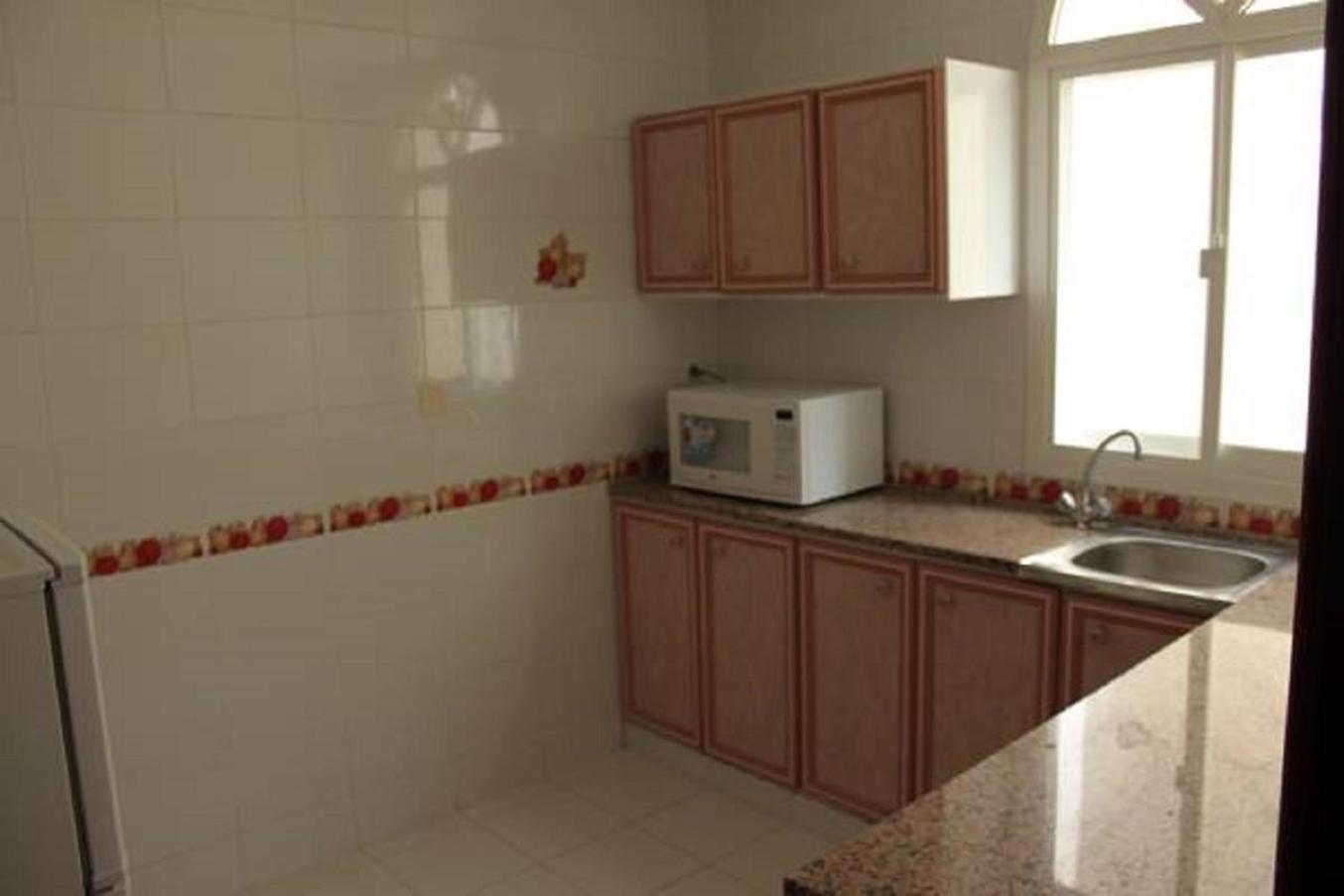 Royal Residence Hotel Apartments Umm al-Quwain Exterior photo